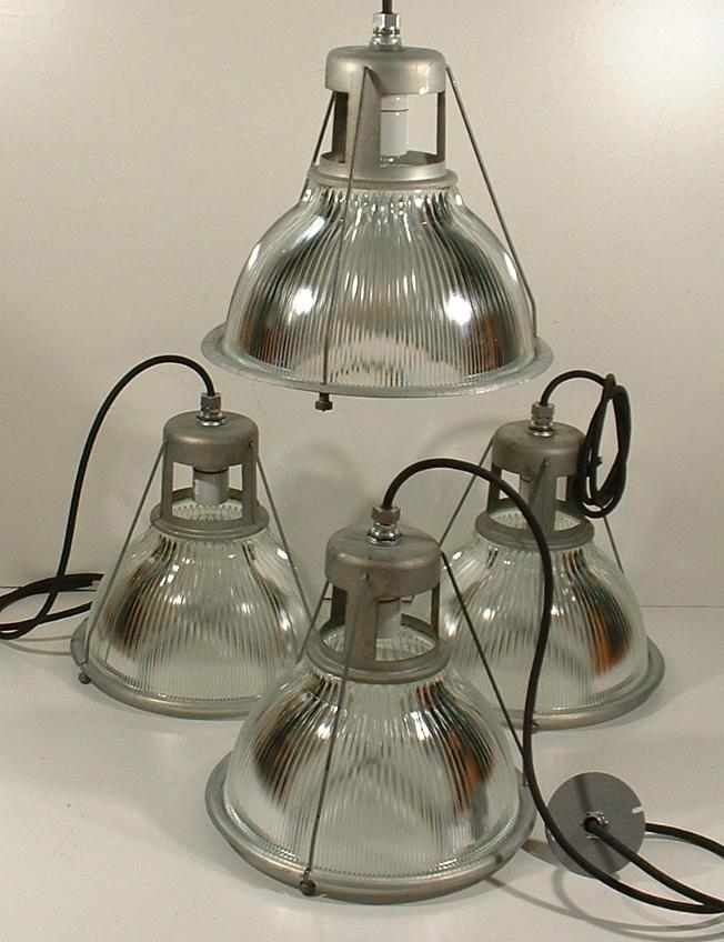 Holophane LOBAY 682 ホロフェーン Vintage Holophane Lobay #682 #vintageindustriallighting